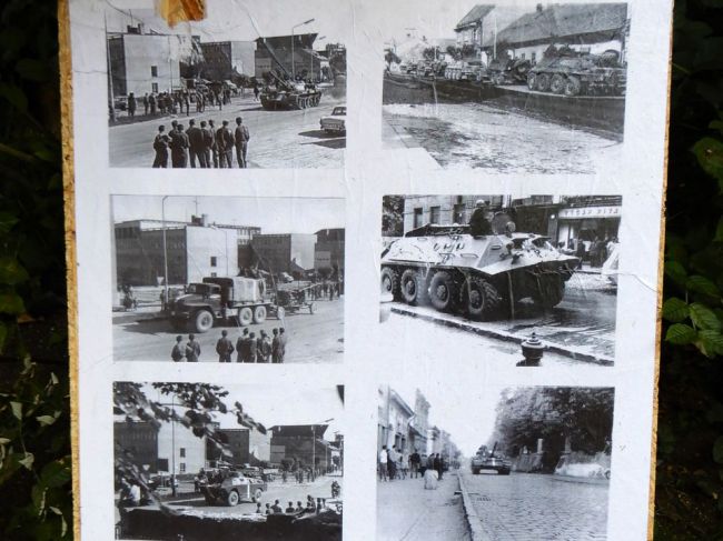 Prieskum: Každý tretí Slovák do 35 rokov nemá názor na okupáciu z augusta 1968