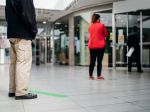 Viaceré banky zatiaľ nemenia úroky hypoték, sledujú situáciu na trhu