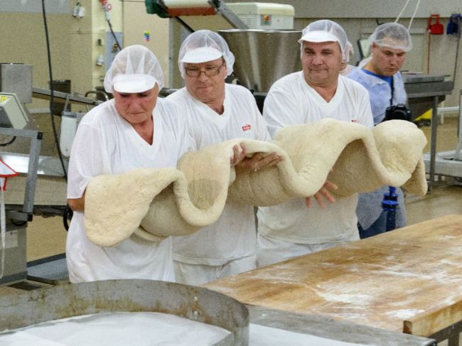 Pekári apelujú na vládu, hrozí im zastavenie výroby