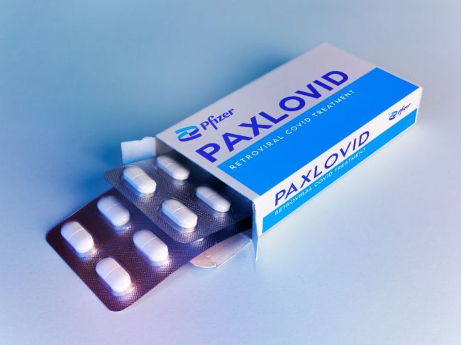 Na Slovensko dorazili ďalšie balenia lieku Paxlovid