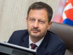 Premiér: Zamestnanci sociálnych služieb dostanú odmenu 500 eur