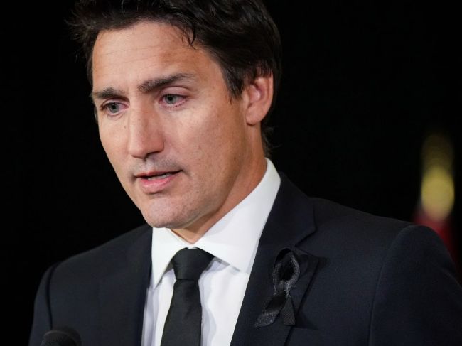 Kanadský premiér Trudeau vzdal úctu zosnulej britskej kráľovnej Alžbete II.