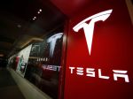 Tesla chce v Texase postaviť lítiovú rafinériu