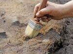 Archeológovia pri Vrábľoch objavili desiatky ľudských tiel bez hlavy