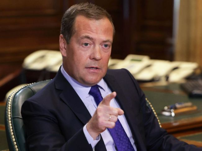 Medvedev: Rusko prijme od Ukrajiny len bezpodmienečnú kapituláciu
