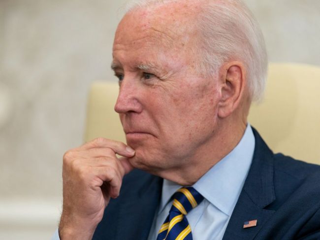 Biden varoval Putina pred použitím jadrových zbraní na Ukrajine