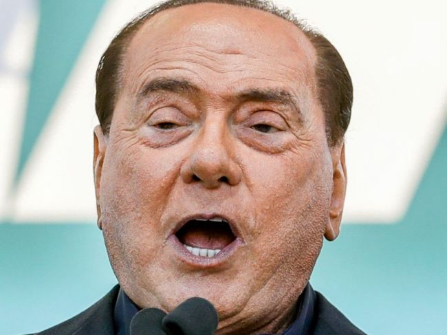 Berlusconi: Putin bol k spusteniu vojny na Ukrajine dotlačený