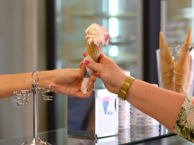 V Bratislavskom kraji odobrali 175 vzoriek zmrzlín, 8 z nich nevyhovelo