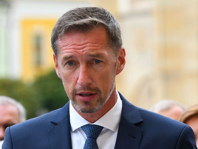 KDH: SR musí rokovať s EÚ o presune eurofondov na boj s drahými energiami