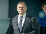 Nemecký kancelár Scholz vidí pokrok v projektoch LNG a nafty v SAE