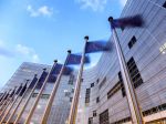 Európska komisia hrozí Slovensku žalobou, týka sa aj smerníc o doprave