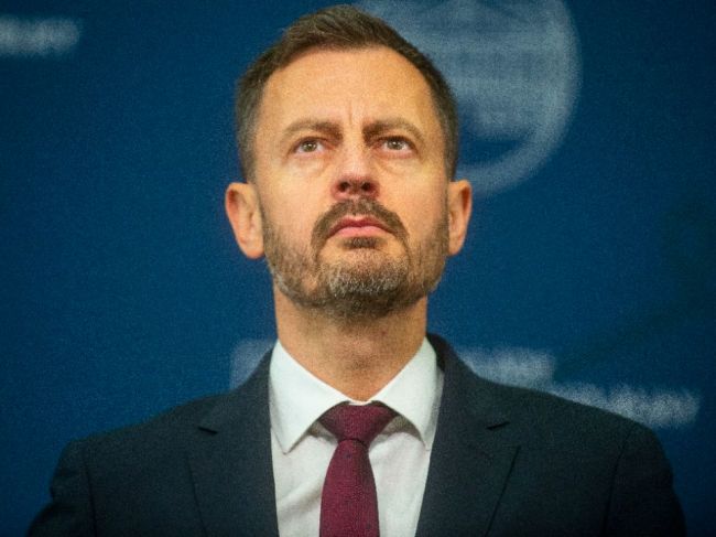 Ak nám nepomôžete, zoštátnime elektrinu, odkazuje Heger smerom k Únii