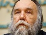 Dugin podáva trestné oznámenie na českú ministerku obrany. Toto je dôvod