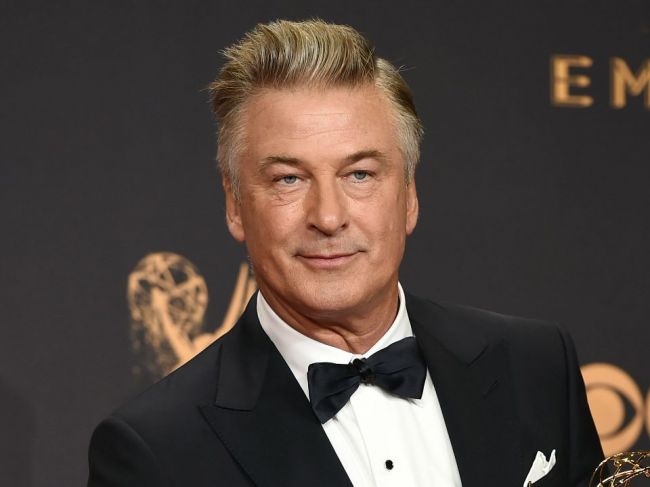 Alec Baldwin sa dohodol s rodinou zastrelenej kameramanky