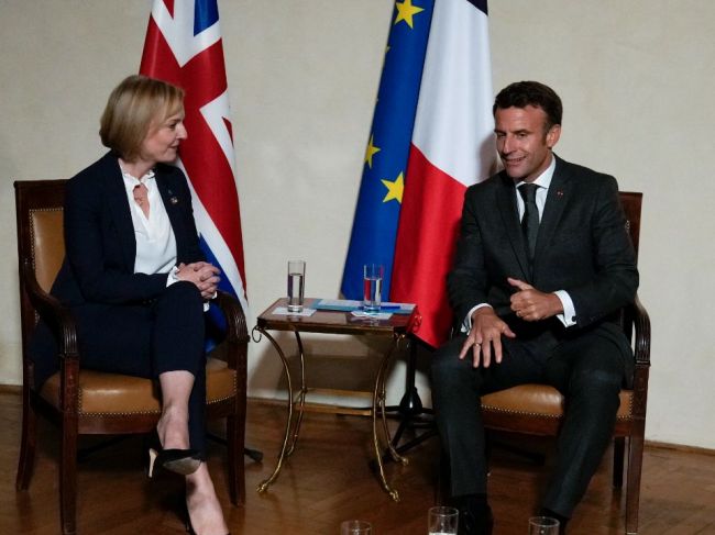 Trussová a Macron oznámili plány na spoluprácu