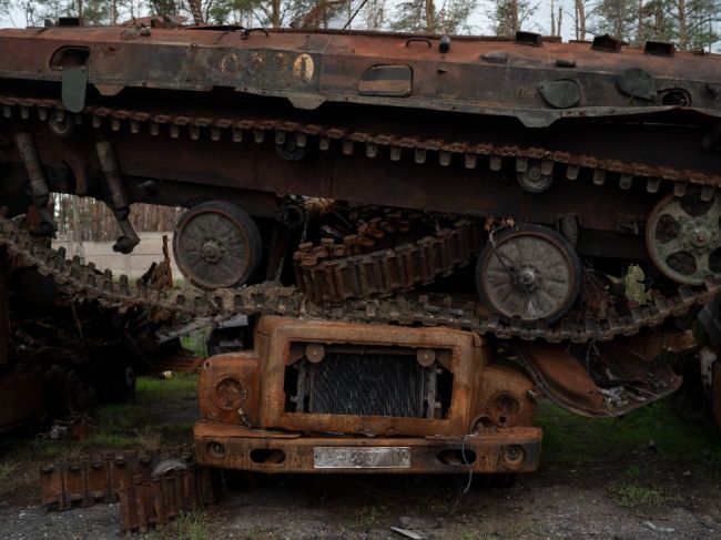 Ukrajinská armáda získala späť takmer 2500 km2 územia, úspechy hlásia aj Rusi