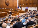 Poslanci NR SR sa zídu v utorok, venovať sa majú rozpočtu a 13. dôchodkom