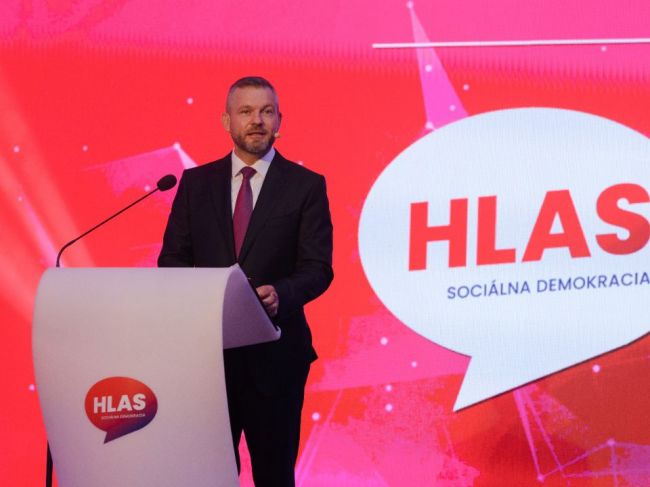 Hlas-SD prijali európski socialisti, plnohodnotným členom sa ešte nestali