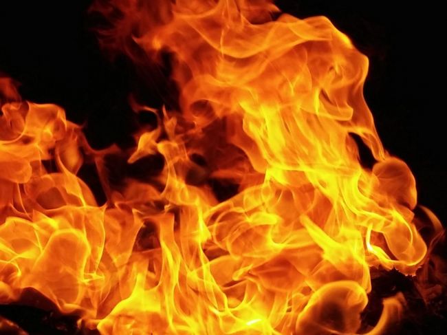 V obytnom dome vypukol požiar, vnútri boli aj deti