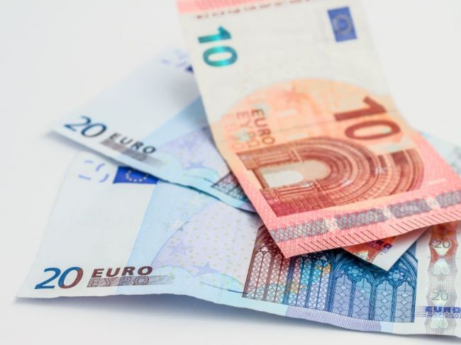 Iba štvrtina podnikov na Slovensku odvádza DPH