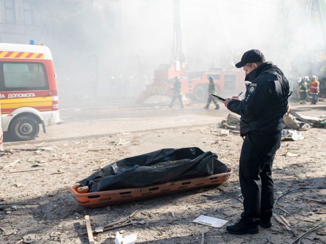 Pri ruských útokoch na Ukrajine zomrelo sedem ľudí vrátane tehotnej ženy