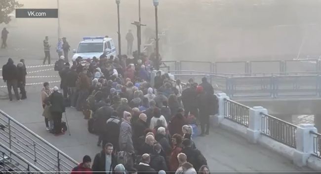 Ruská okupačná správa v Chersonskej oblasti tvrdí, že už evakuovala 7000 ľudí