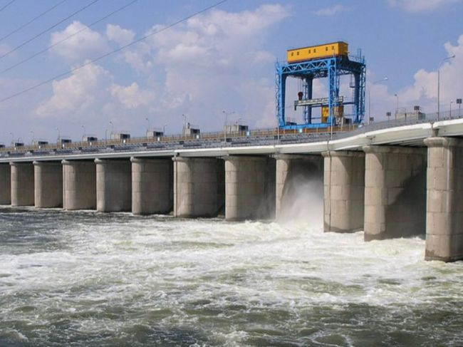 ISW: Rusko zrejme pripravuje útok "pod falošnou vlajkou" na elektráreň Kachovka