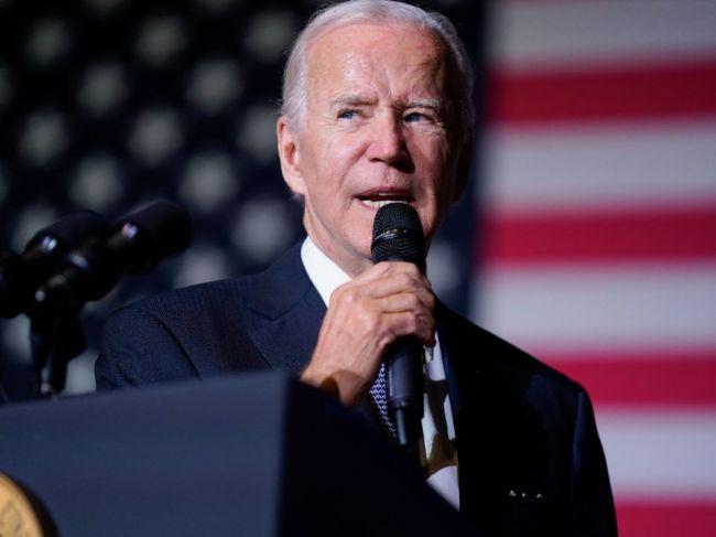 Biden: Bolo by rozumné, keby Trump vyhovel predvolaniu kongresového výboru