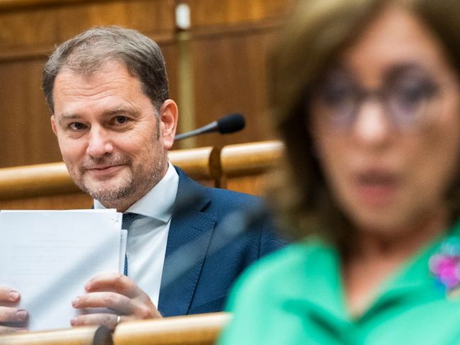 Matovič: Firmám pomôžeme pre obštrukcie SaS až od decembra