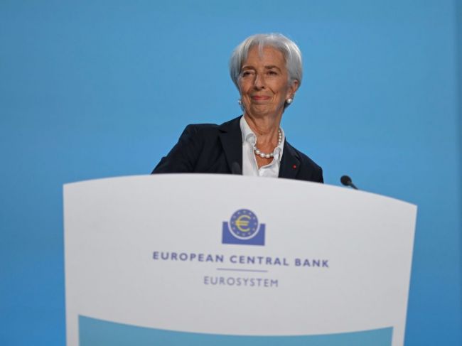 ECB zvýšila hlavné úrokové sadzby o 75 bázických bodov