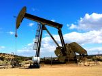 Svet musí investovať do ťažby ropy, aby zabránil energetickým krízam