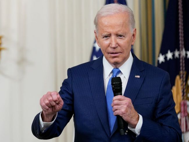 Biden: Spolupráce Elona Muska s inými krajinami stoja za preskúmanie