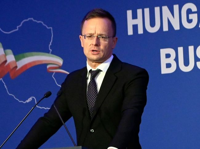 Szijjártó sa opäť stretol s vedením Rosatomu, veľvyslanec USA ho kritizuje