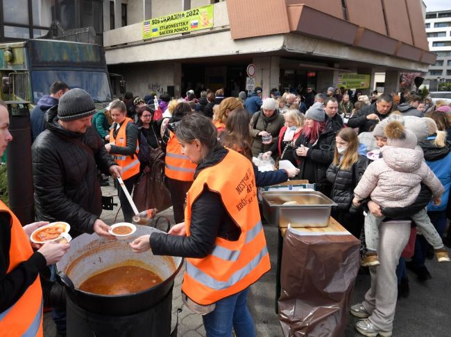 Rezort vnútra sa už niekoľko mesiacov pripravuje na možnú vlnu utečencov