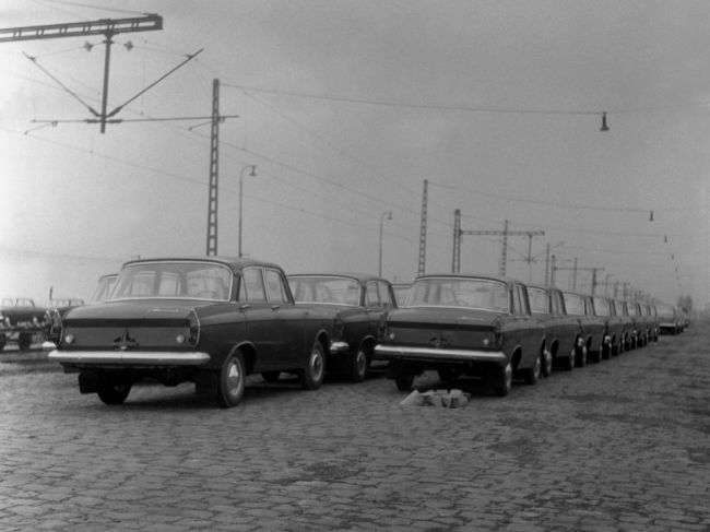 Rusko oživuje značku automobilov zo sovietskej éry