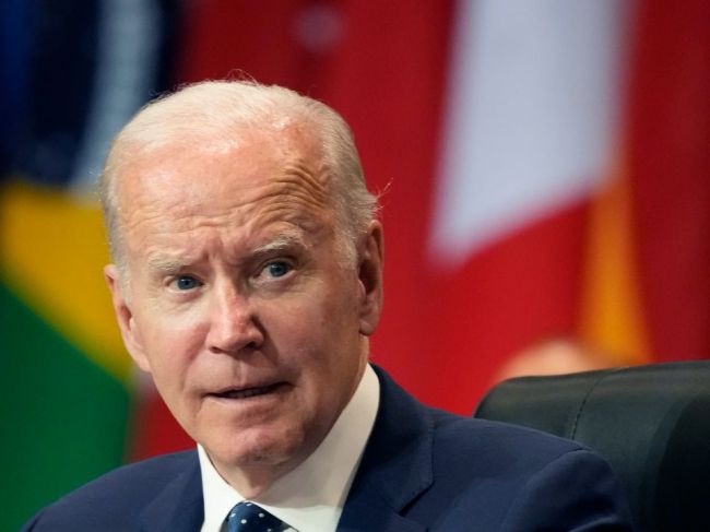 Biden požiadal Kongres, aby zabránil hroziacemu štrajku železničiarov