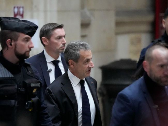 Začal sa odvolací proces v prípade odsúdenia Sarkozyho za korupciu