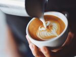 5 spôsobov, ako vylepšiť kávu o vitamíny a antioxidanty