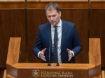 Viskupič chce znížiť DPH pre gastro na rok, Matovič hrozí stiahnutím zákona