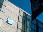 Twitter plánuje zvýšiť poplatok za overený účet. Takáto bude jeho výška