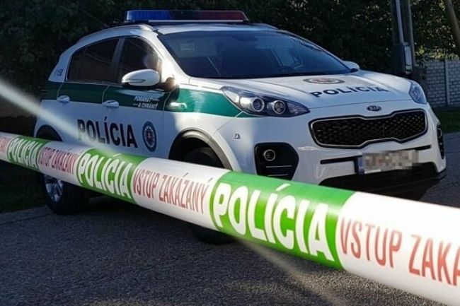 Polícia vyšetruje tragédiu v Galante. Zadržali osobu podozrivú zo zabitia