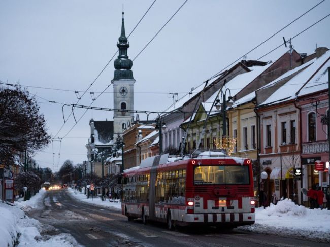 Cesty v Prešovskom kraji sú zjazdné, situačné stupne trvajú 