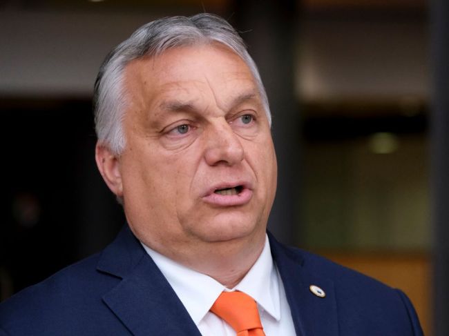 Regulované ceny základných potravín predĺžila maďarská vláda do konca apríla