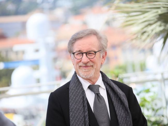 Spielberg ľutuje vplyv filmu Čeľuste na populáciu žralokov