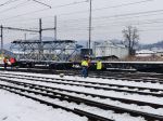 V Žiline sa vykoľajil vlak, osobná doprava je prerušená