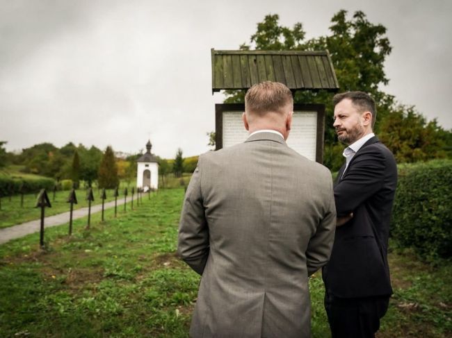 Polícia má pokračovať vo vyšetrovaní kauzy cintorína v Ladomirovej