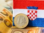 V Chorvátsku sa od soboty platí už len eurami