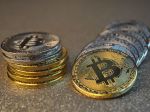 Cena bitcoinu v sobotu prudko stúpla