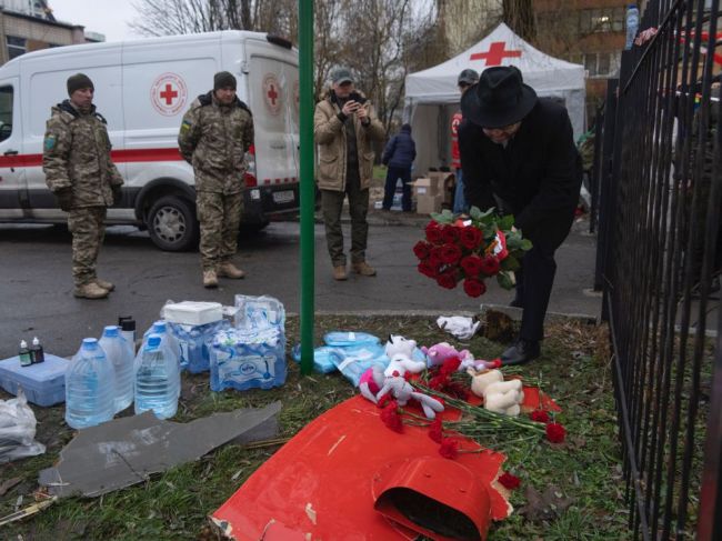 Po páde vrtuľníka na Ukrajine je naďalej hospitalizovaných 15 ľudí