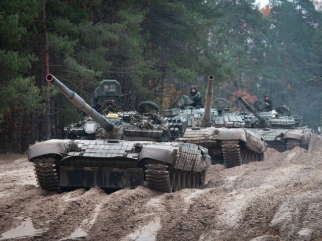 Kremeľ: Dodávka západných tankov je už "priam účasť" v konflikte na Ukrajine